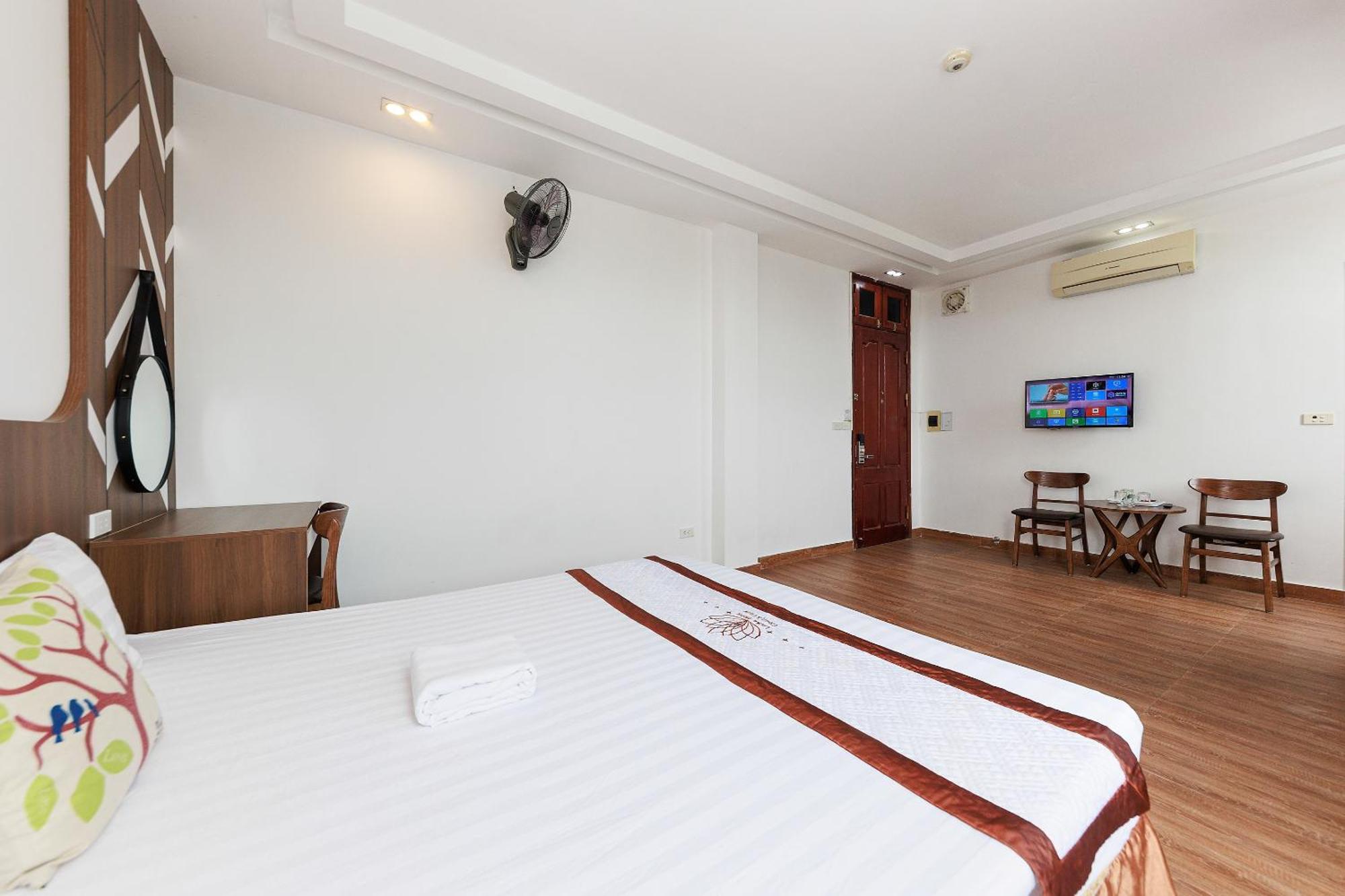 Oyo 472 Lenka Hotel Hanoi Bagian luar foto
