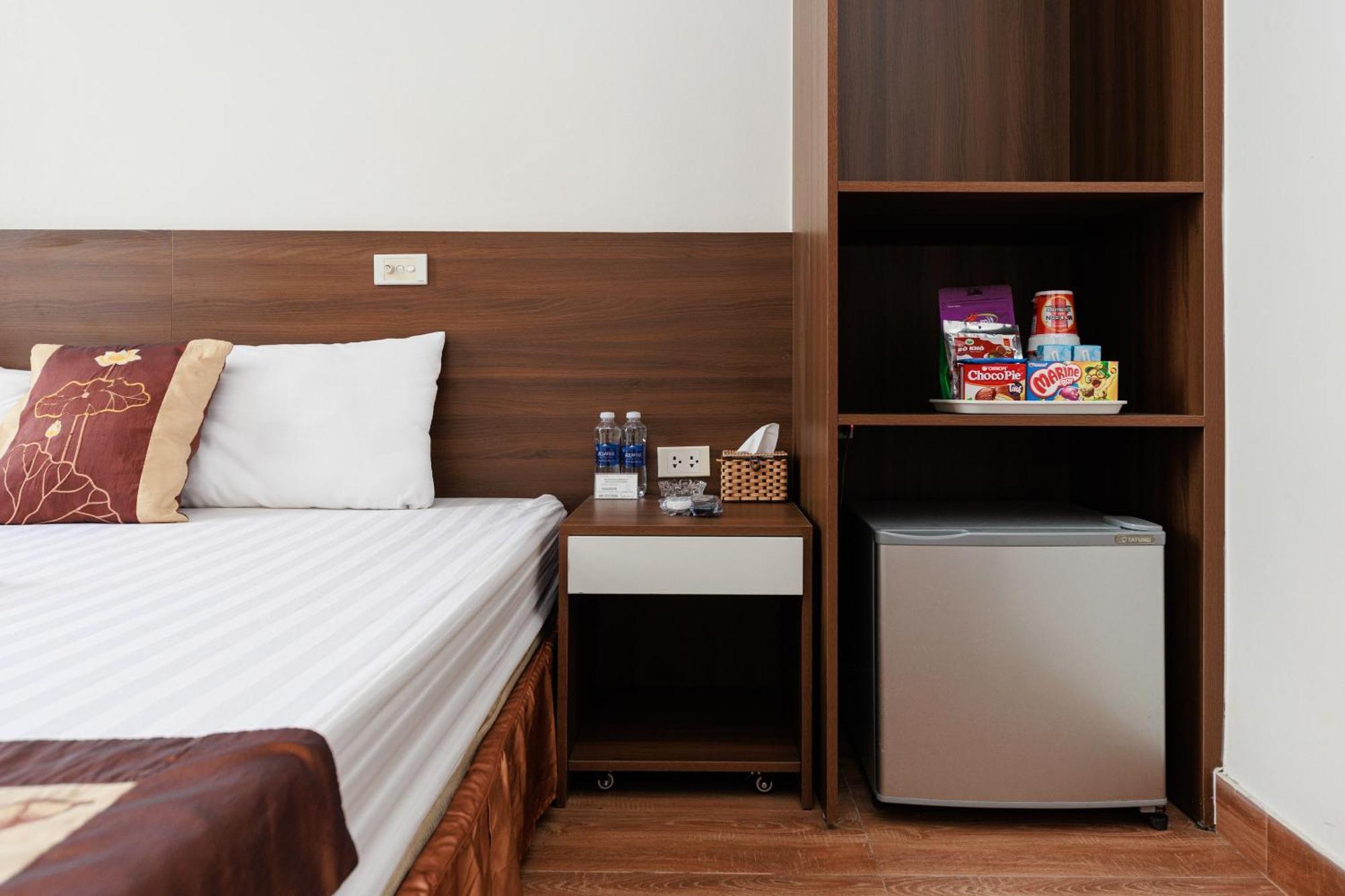 Oyo 472 Lenka Hotel Hanoi Bagian luar foto
