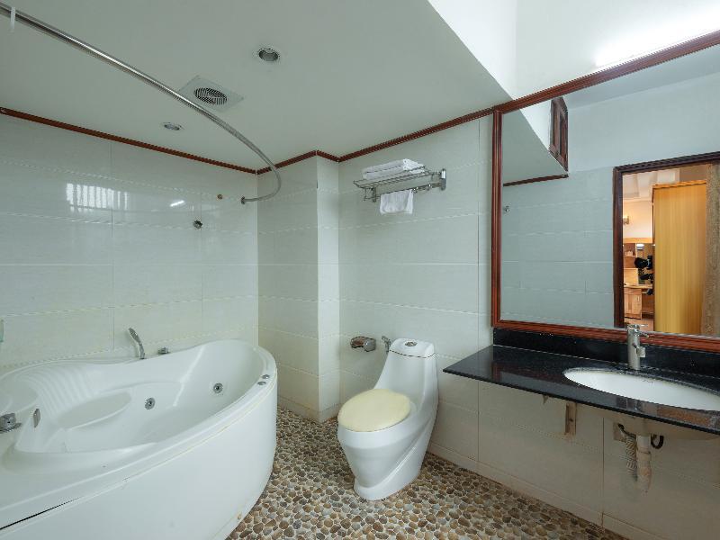 Oyo 472 Lenka Hotel Hanoi Bagian luar foto